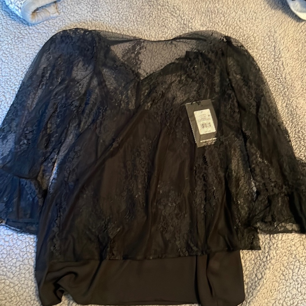 NWT!! Women's preppy top